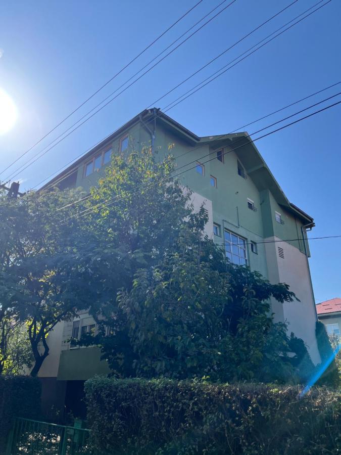 Bubinga Lägenhet Kruševac Exteriör bild